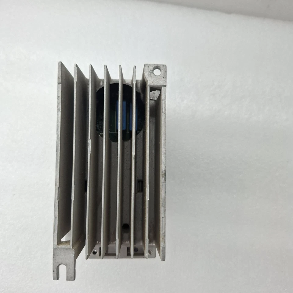 Telemecanique Altivar 11 ATV11HU09M2A 0.37kW-1/2HP 200/240V